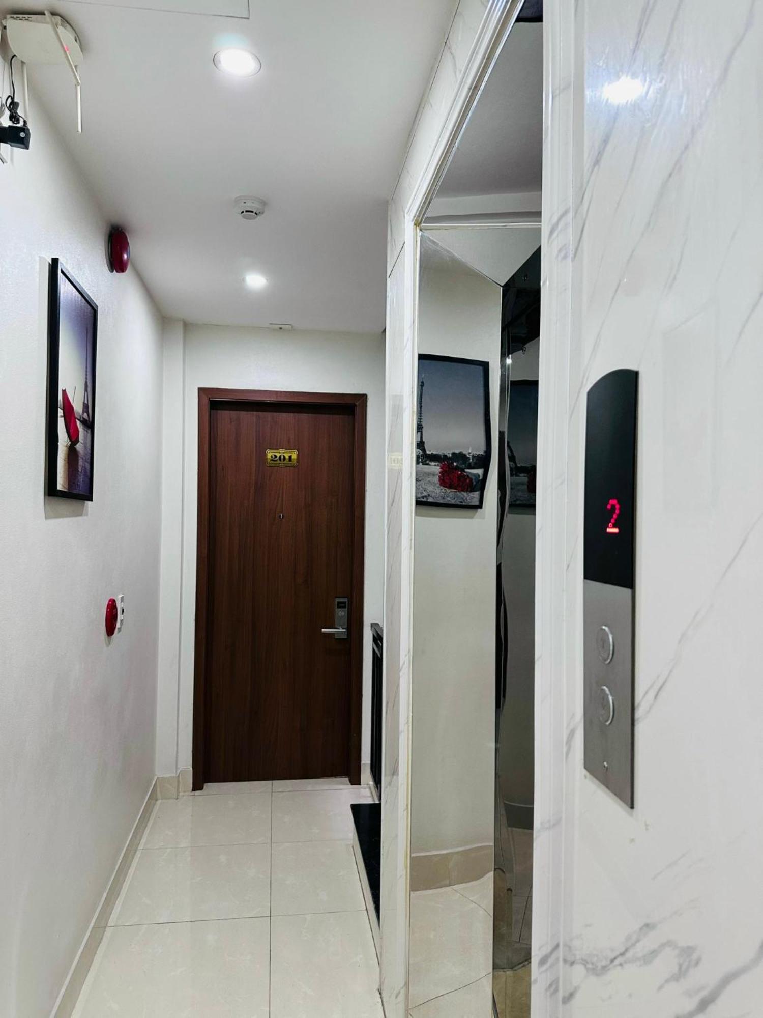 ハロン Nha Nghi Anh Dung Bed & Breakfast エクステリア 写真