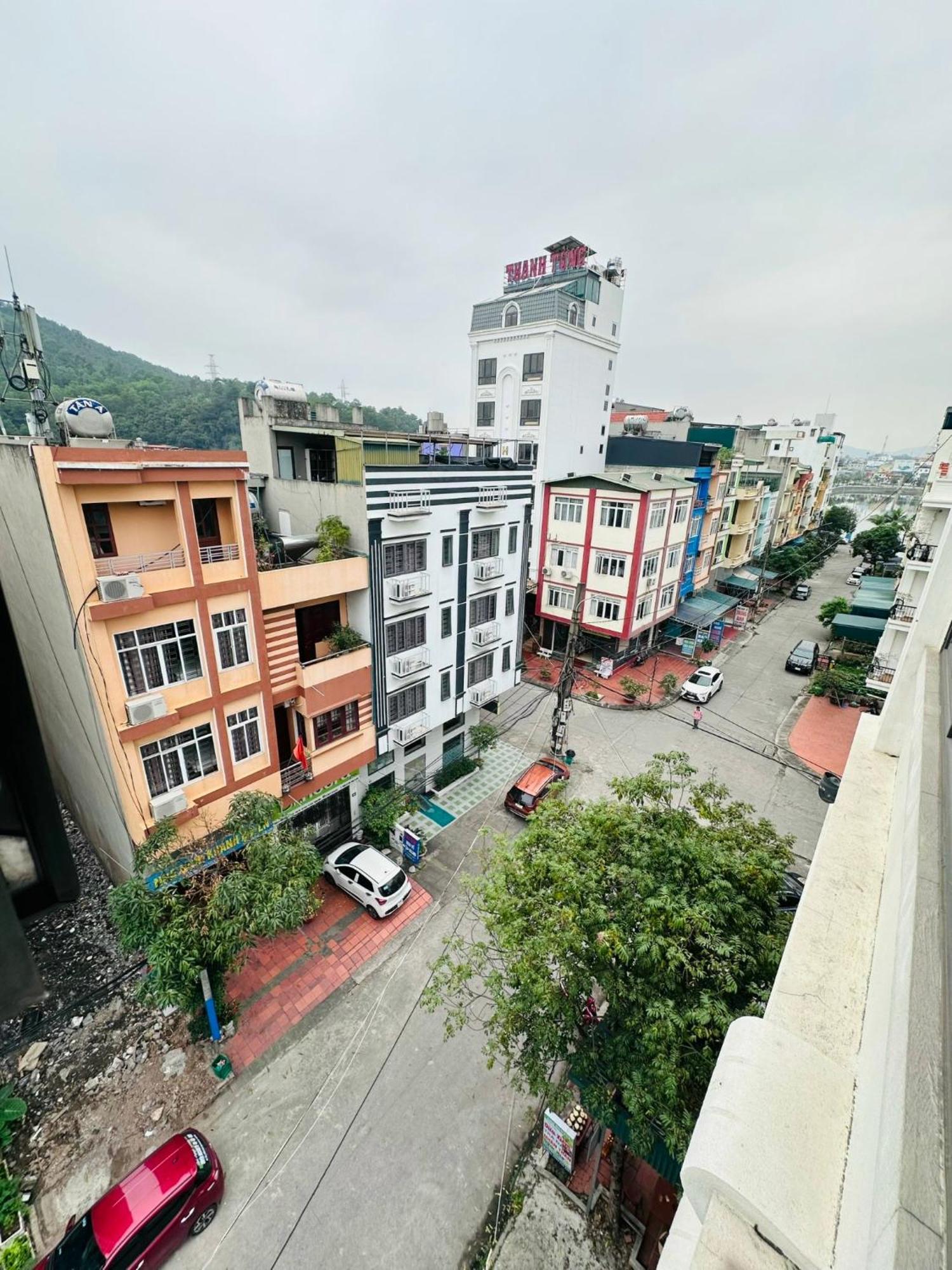 ハロン Nha Nghi Anh Dung Bed & Breakfast エクステリア 写真