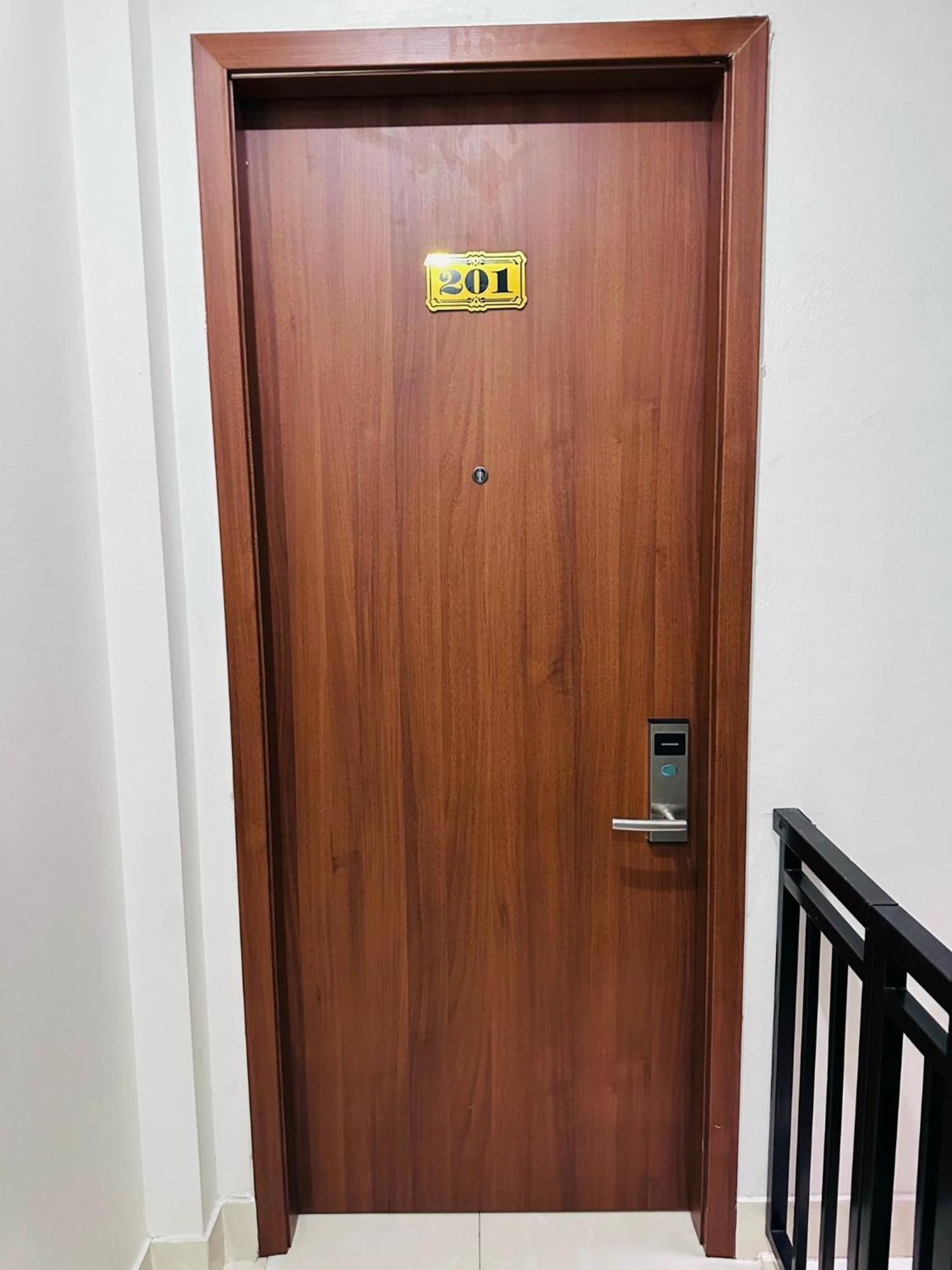 ハロン Nha Nghi Anh Dung Bed & Breakfast エクステリア 写真