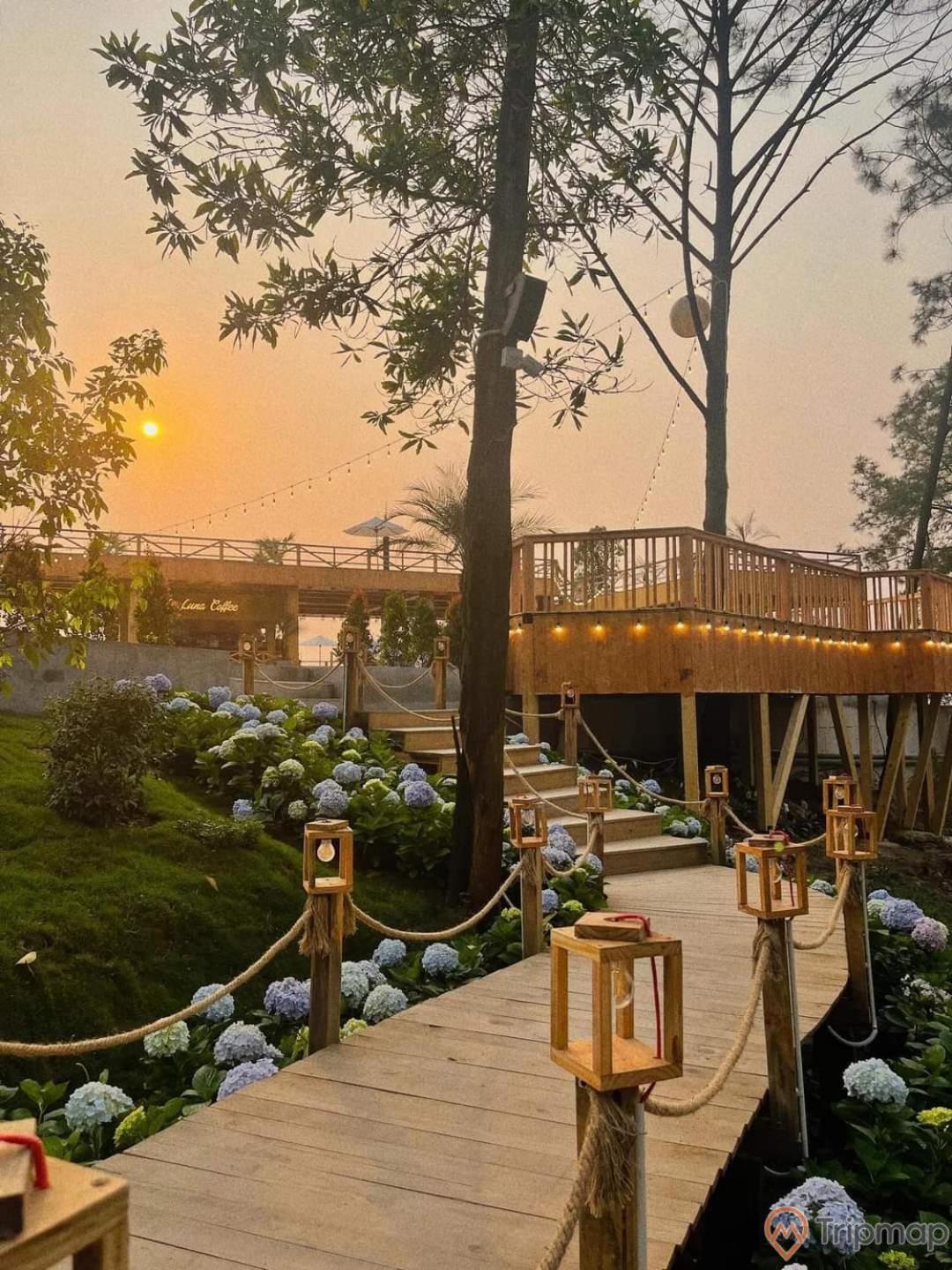 ハロン Nha Nghi Anh Dung Bed & Breakfast エクステリア 写真