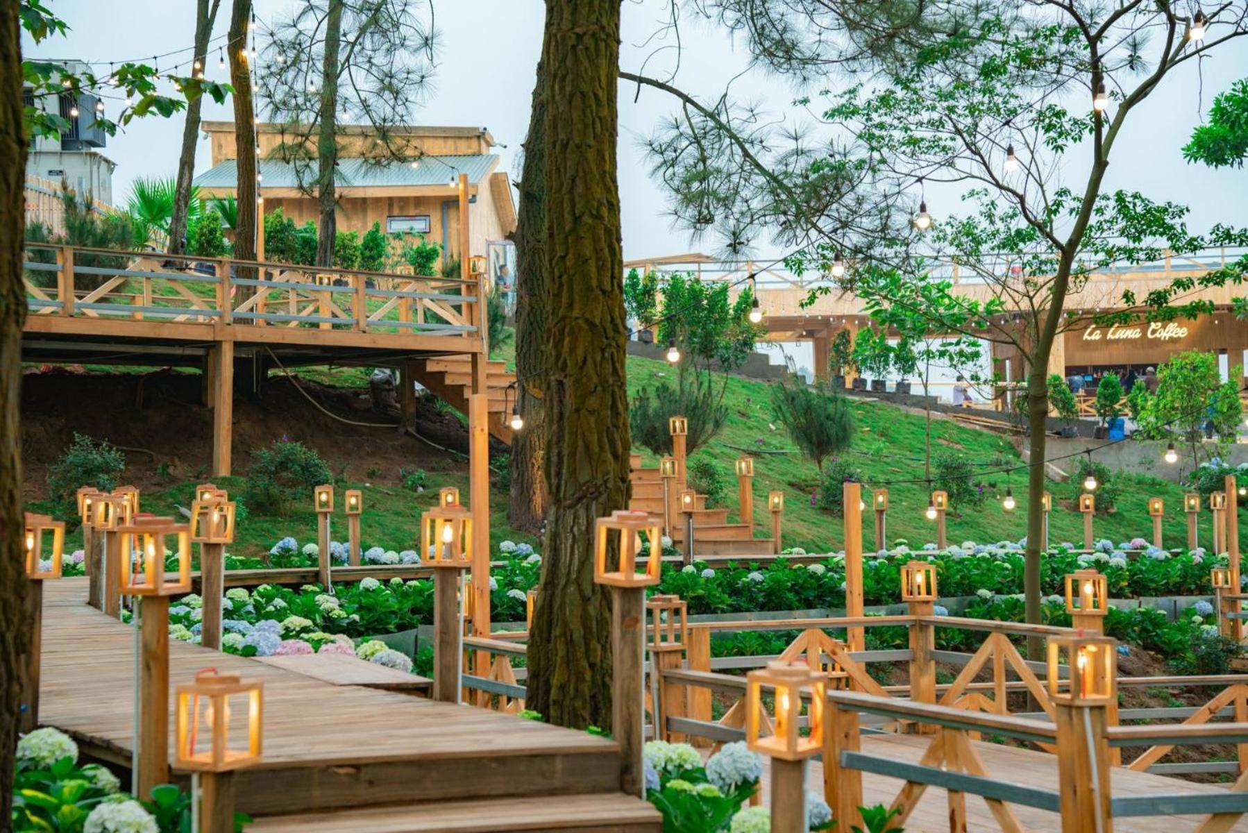 ハロン Nha Nghi Anh Dung Bed & Breakfast エクステリア 写真