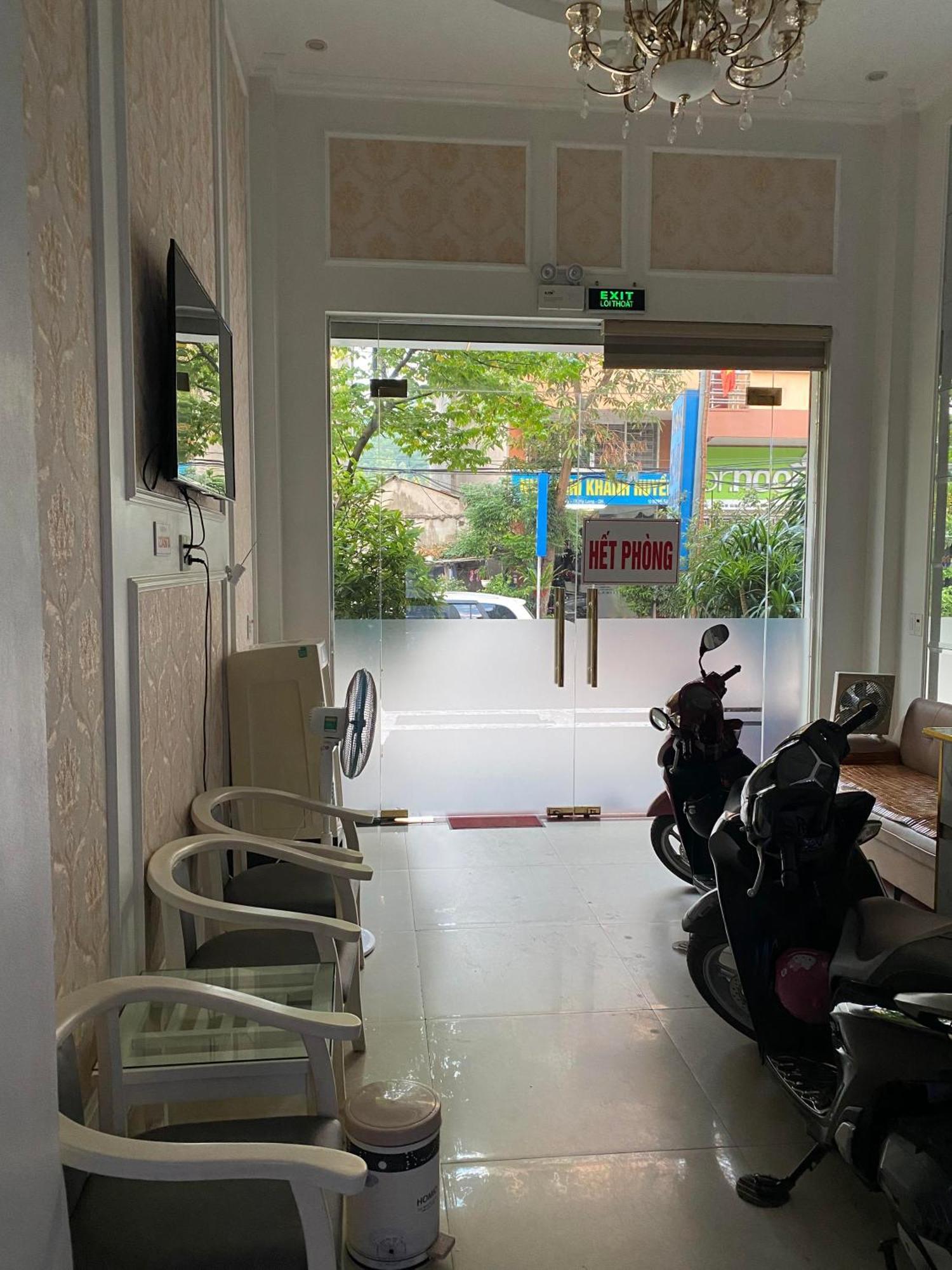 ハロン Nha Nghi Anh Dung Bed & Breakfast エクステリア 写真